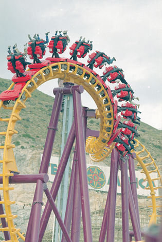 suspended looping vekoma